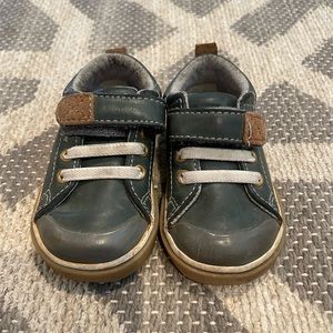 See Kai run walkers toddler size 4